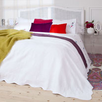 Scalloped Bedspread and Cushion Cover