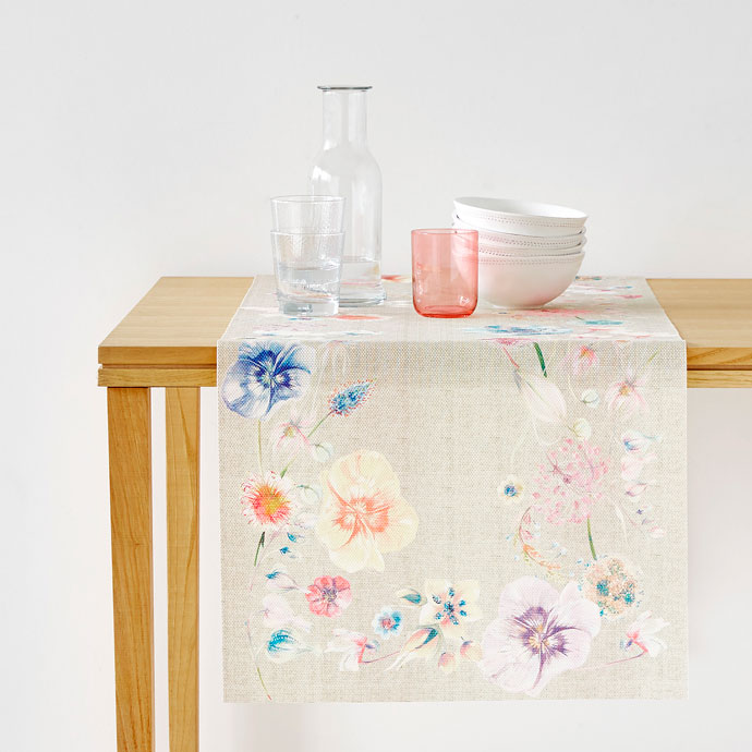 Zara WATER-RESISTANT POPPY PRINT TABLE RUNNER