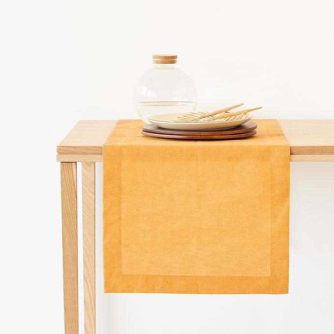 Zara LINEN AND COTTON TABLE RUNNER