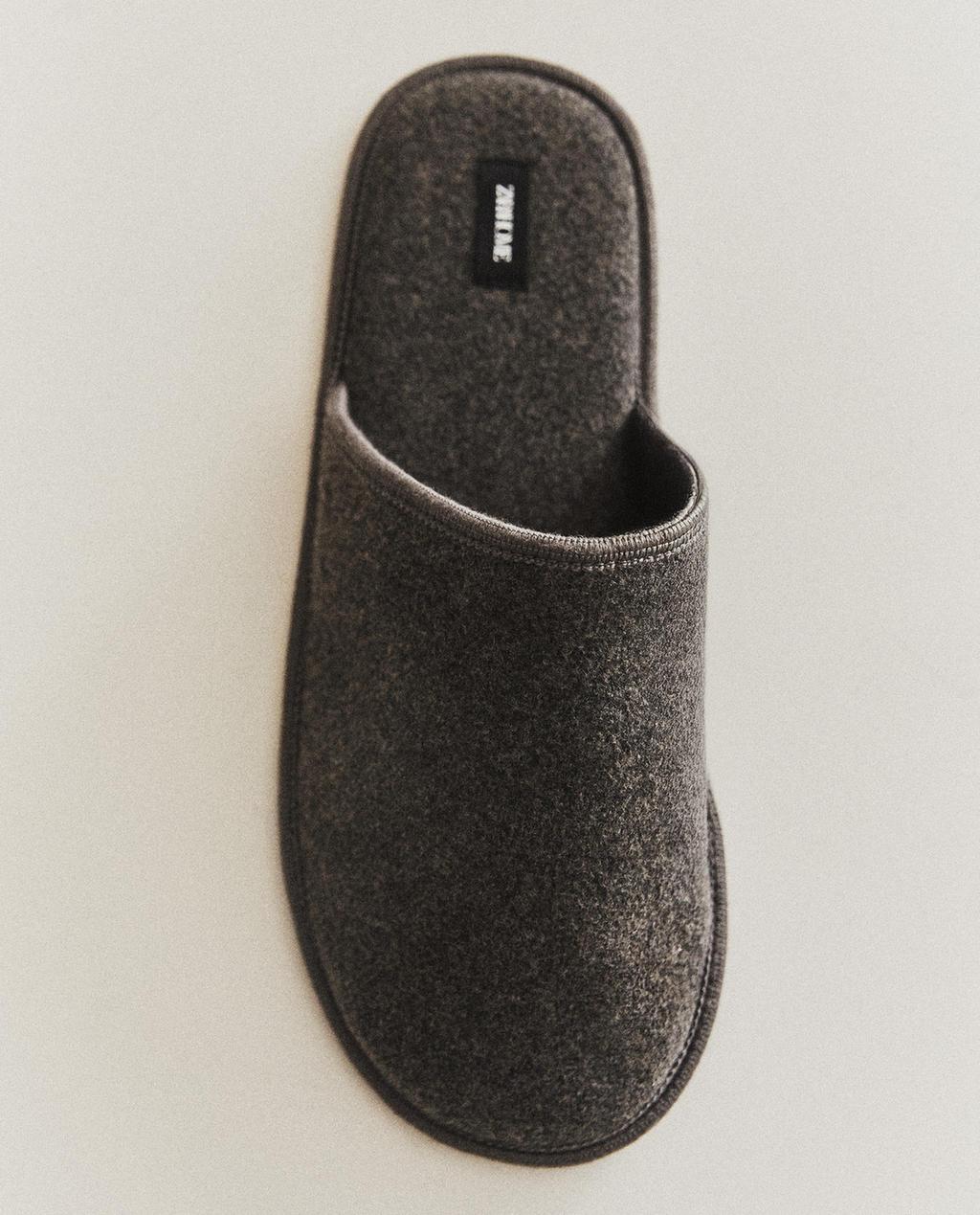 WARM FABRIC SLIPPERS