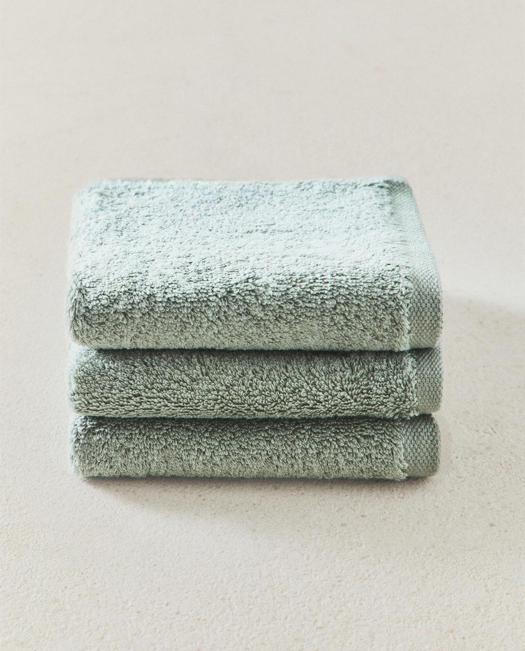 PACK OF HIGH-QUALITY COTTON HAND TOWELS (PACK OF 3)