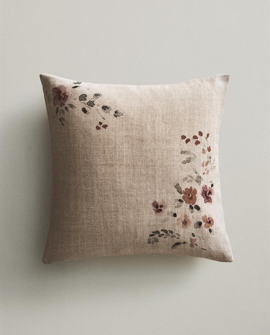 CAPA DE ALMOFADA COM ESTAMPADO FLORAL