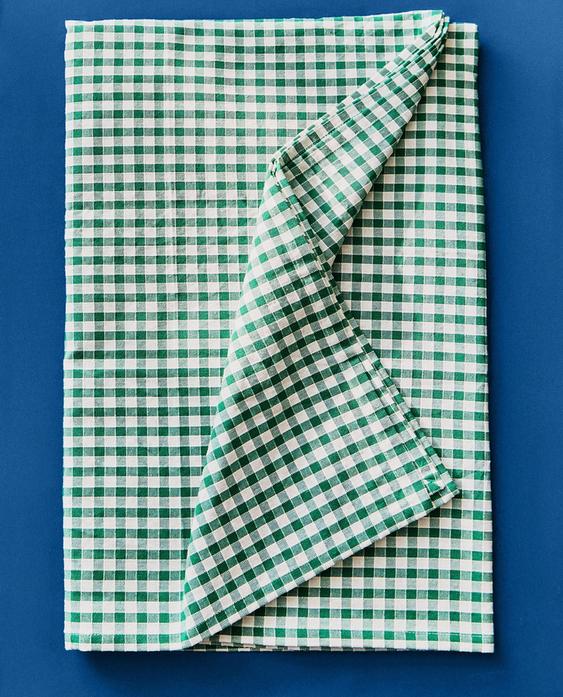 GINGHAM CHECK TABLECLOTH