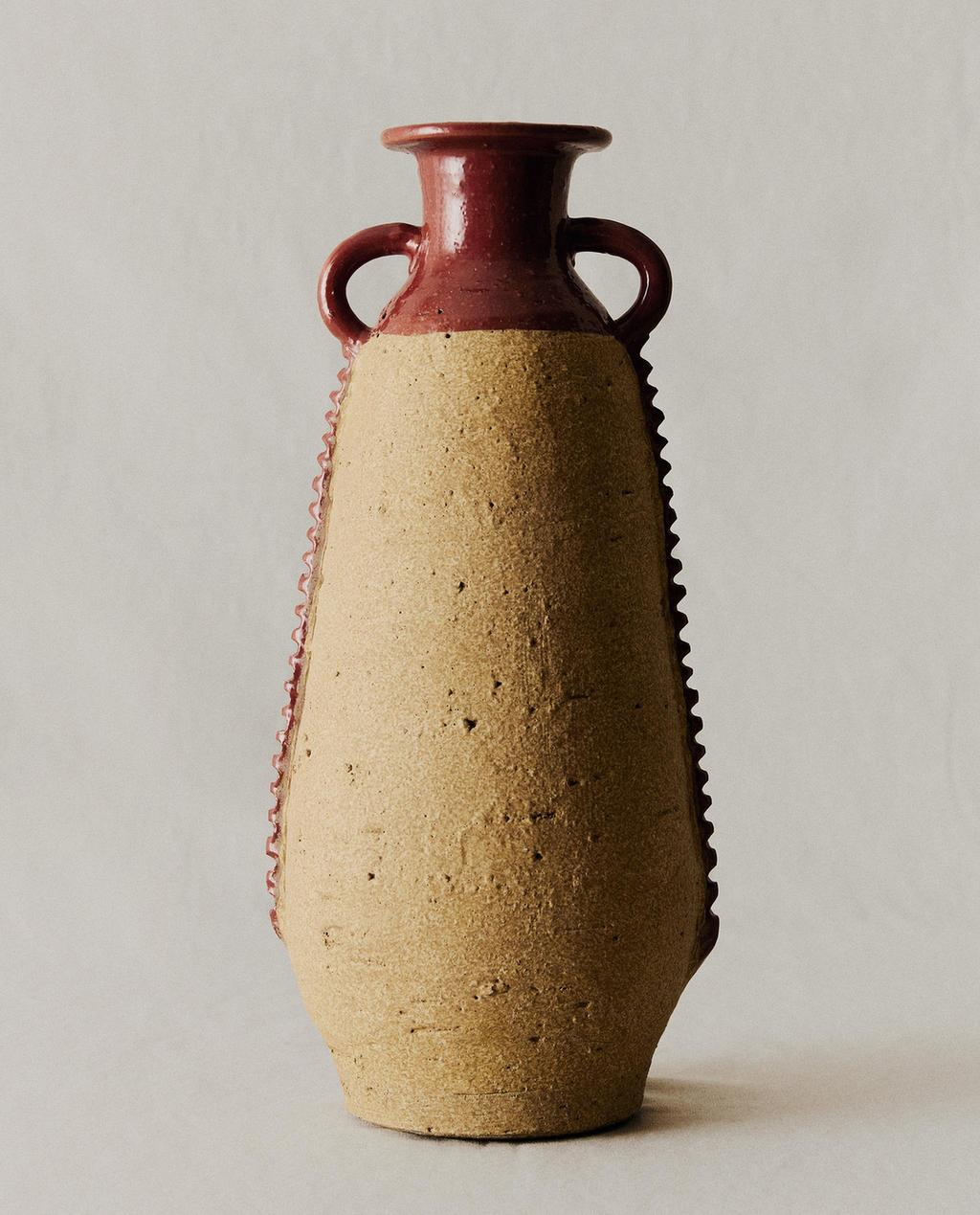 DECORATIVE TERRACOTTA VASE WITH HANDLES