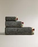 JACQUARD POMPOM BATH TOWEL