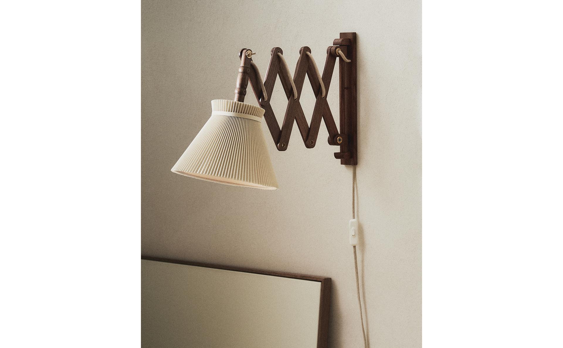 LAMP | WOOD WALL SCONCE