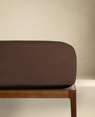 CHOCOLATE BROWN