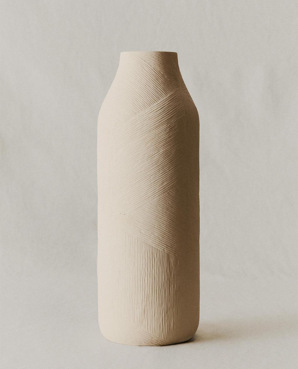 TEXTURED CERAMIC VASE