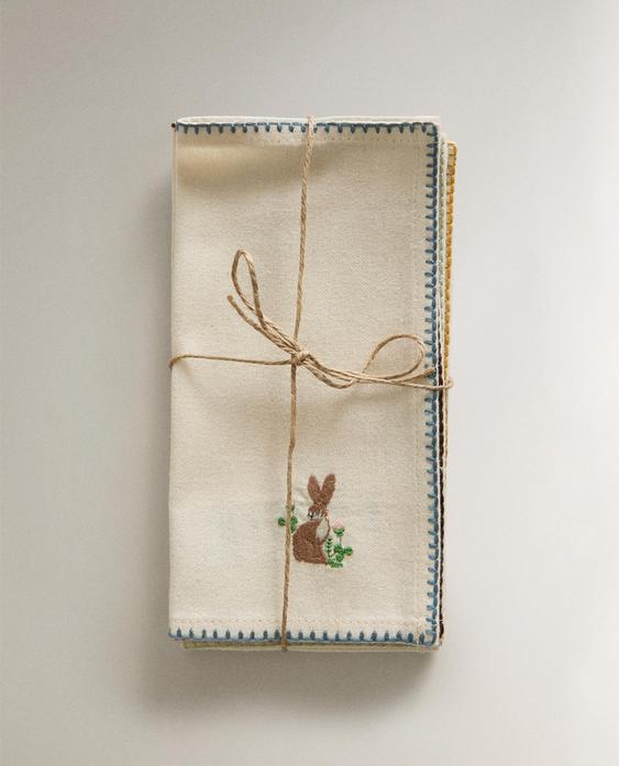 PACK OF EMBROIDERED EASTER NAPKINS (PACK OF 4)