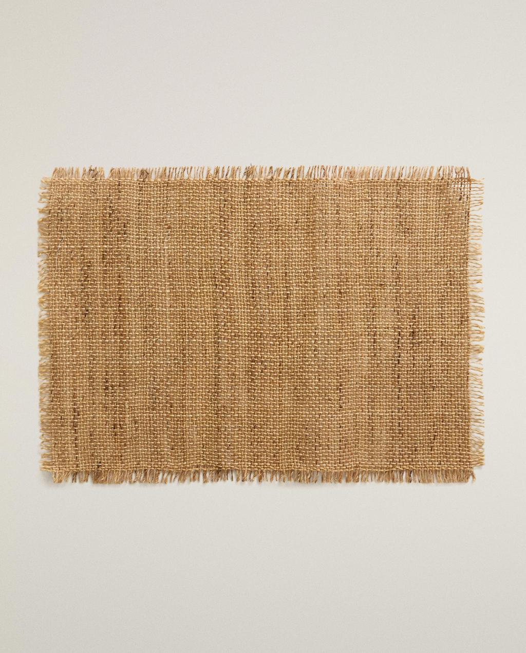 WOVEN FIBRE PLACEMAT