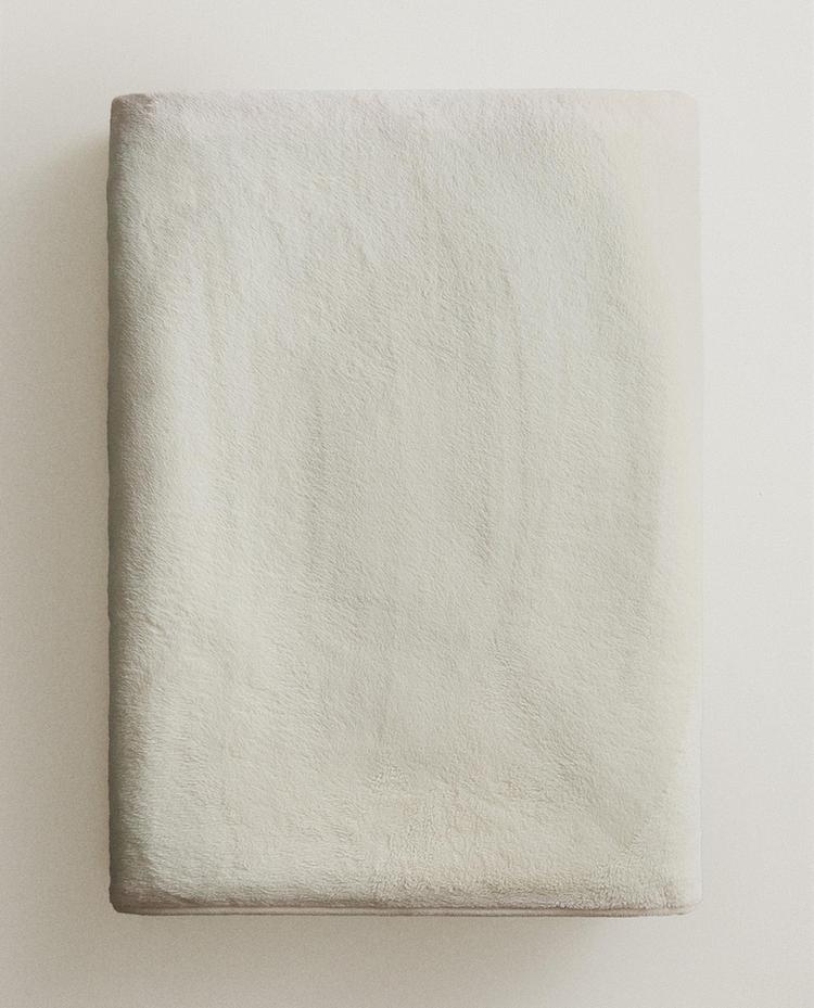 FLEECE THROW