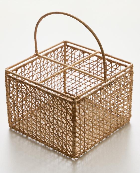 ROTAN FLESSENHOUDER MET HANDVAT
