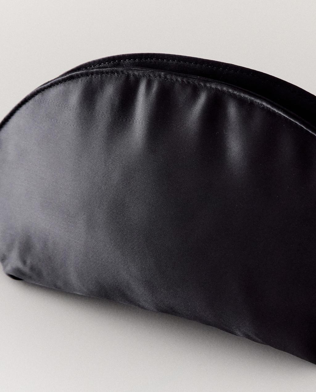 SATEEN CRESCENT MOON WASH BAG
