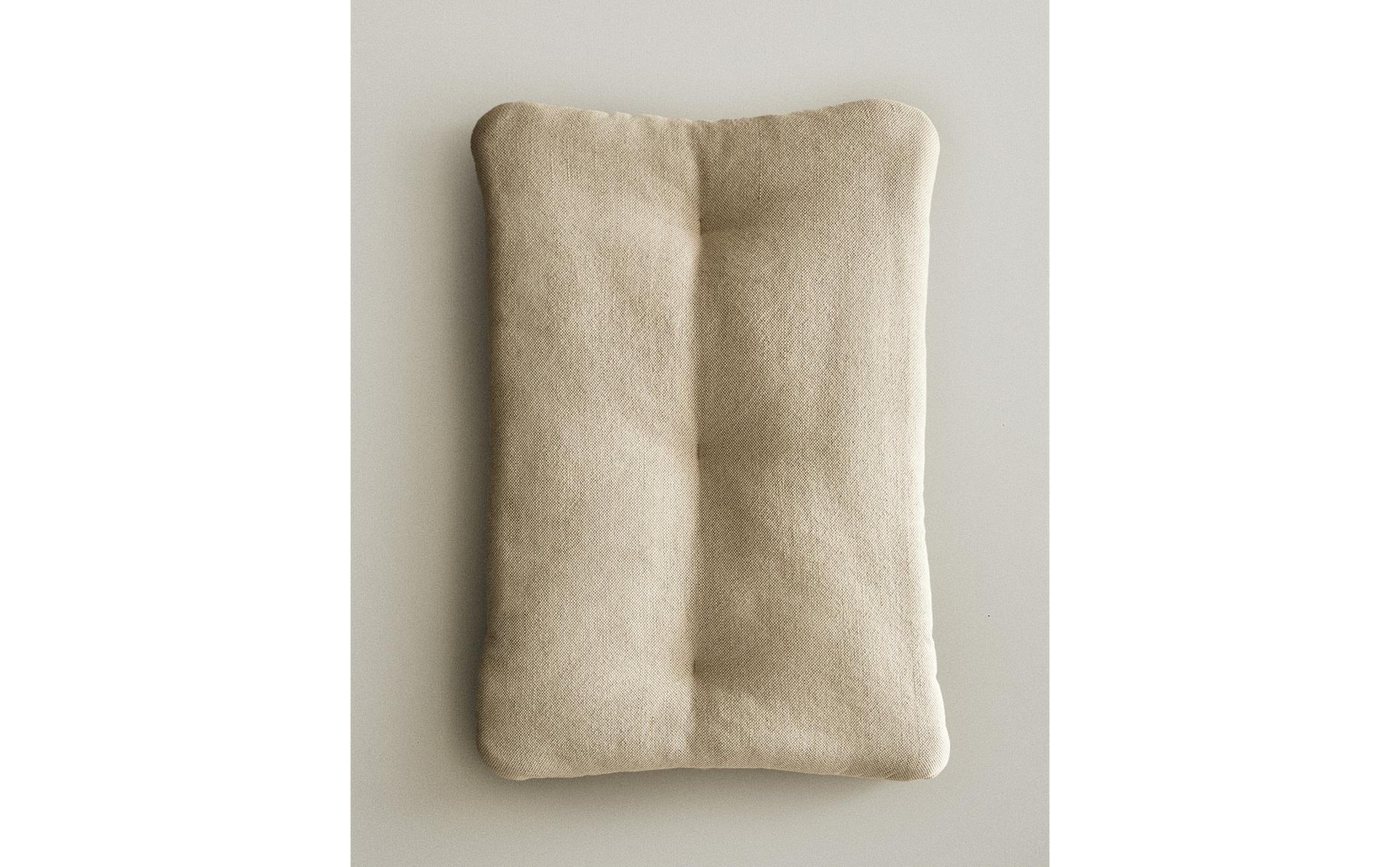 LONG LINEN CUSHION