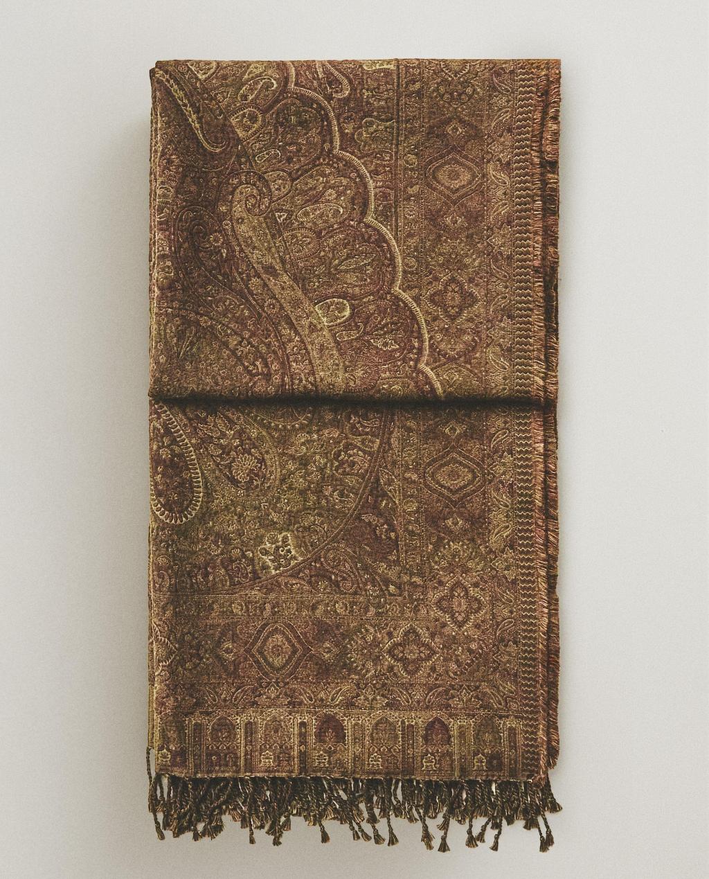 MANTA COM JACQUARD PAISLEY