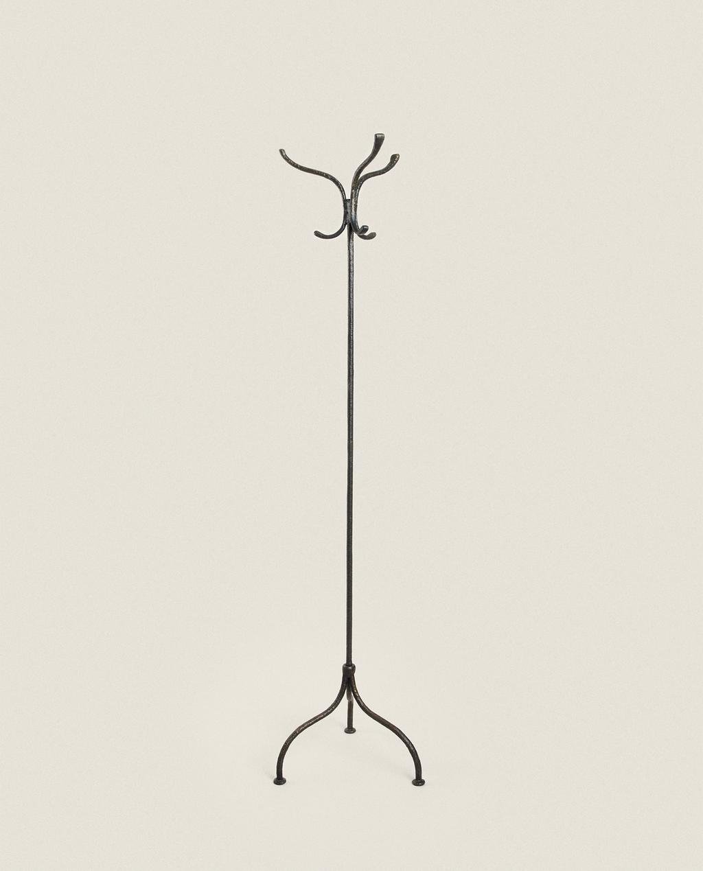 코트 스탠드 코트 스탠드