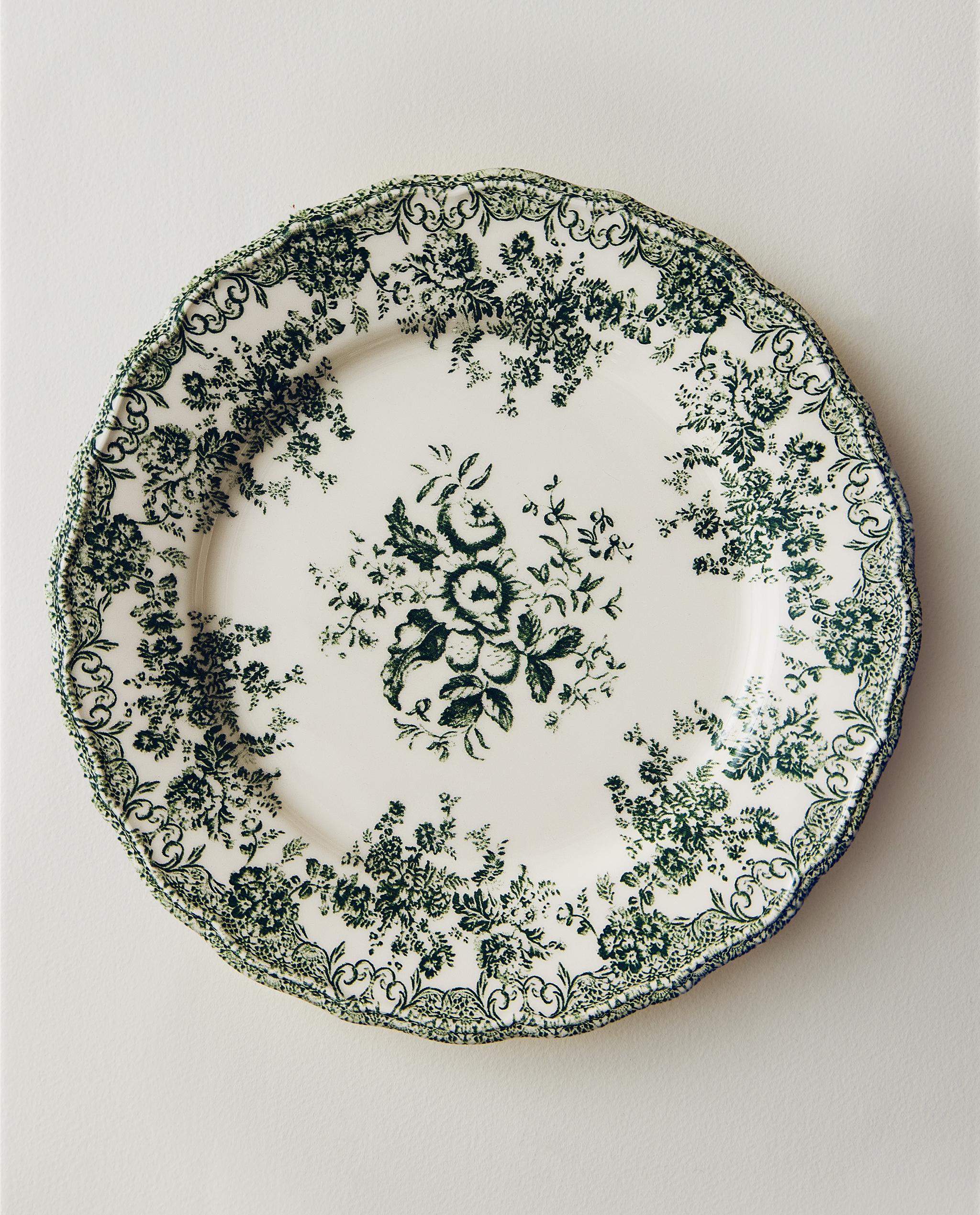 FLORAL EARTHENWARE DINNER PLATE | Zara Home United States of America