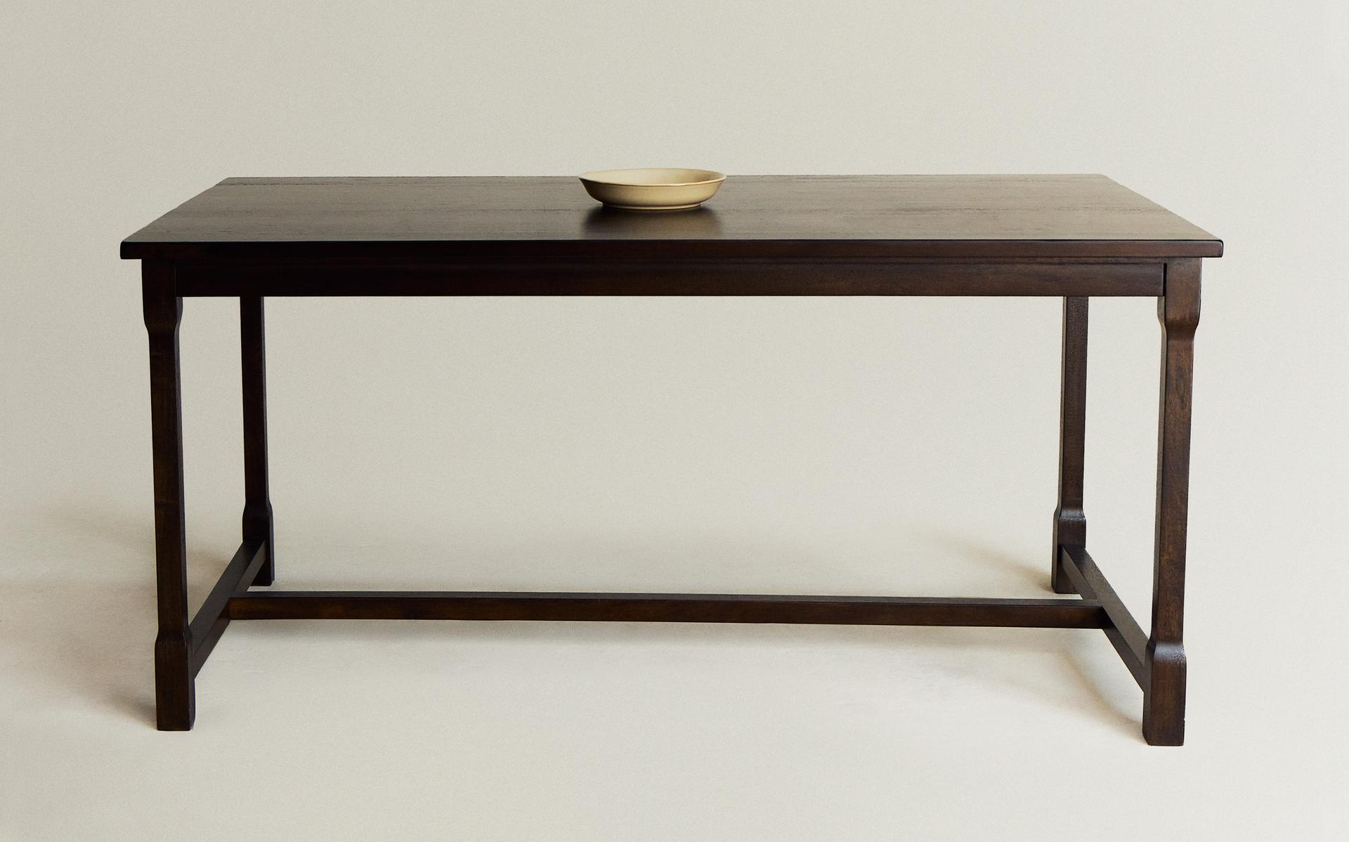TABLE EN BOIS DE MANGUIER
