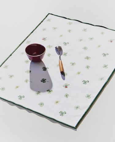 SET DE TABLE ENDUIT TRÈFLE