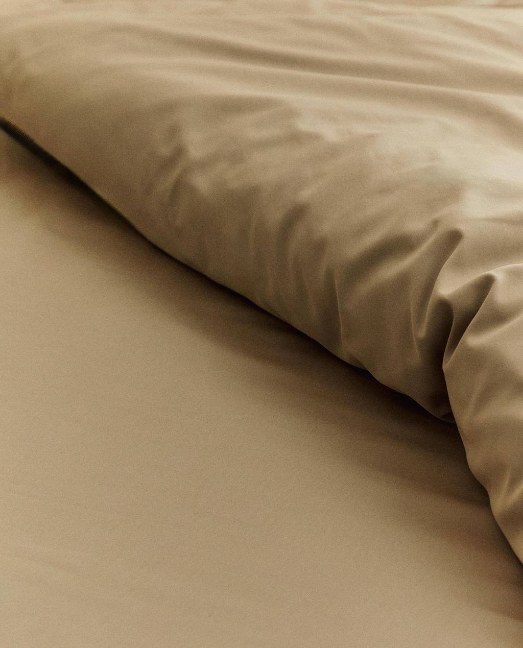 CEARȘAF CU ELASTIC SATIN | 40 CM ÎNĂLȚIME (300 NODURI)