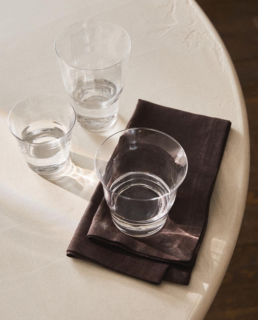 ARTICLES EN VERRE ONDULÉ