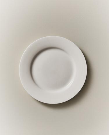 DESSERTTELLER AUS KNOCHENPORZELLAN