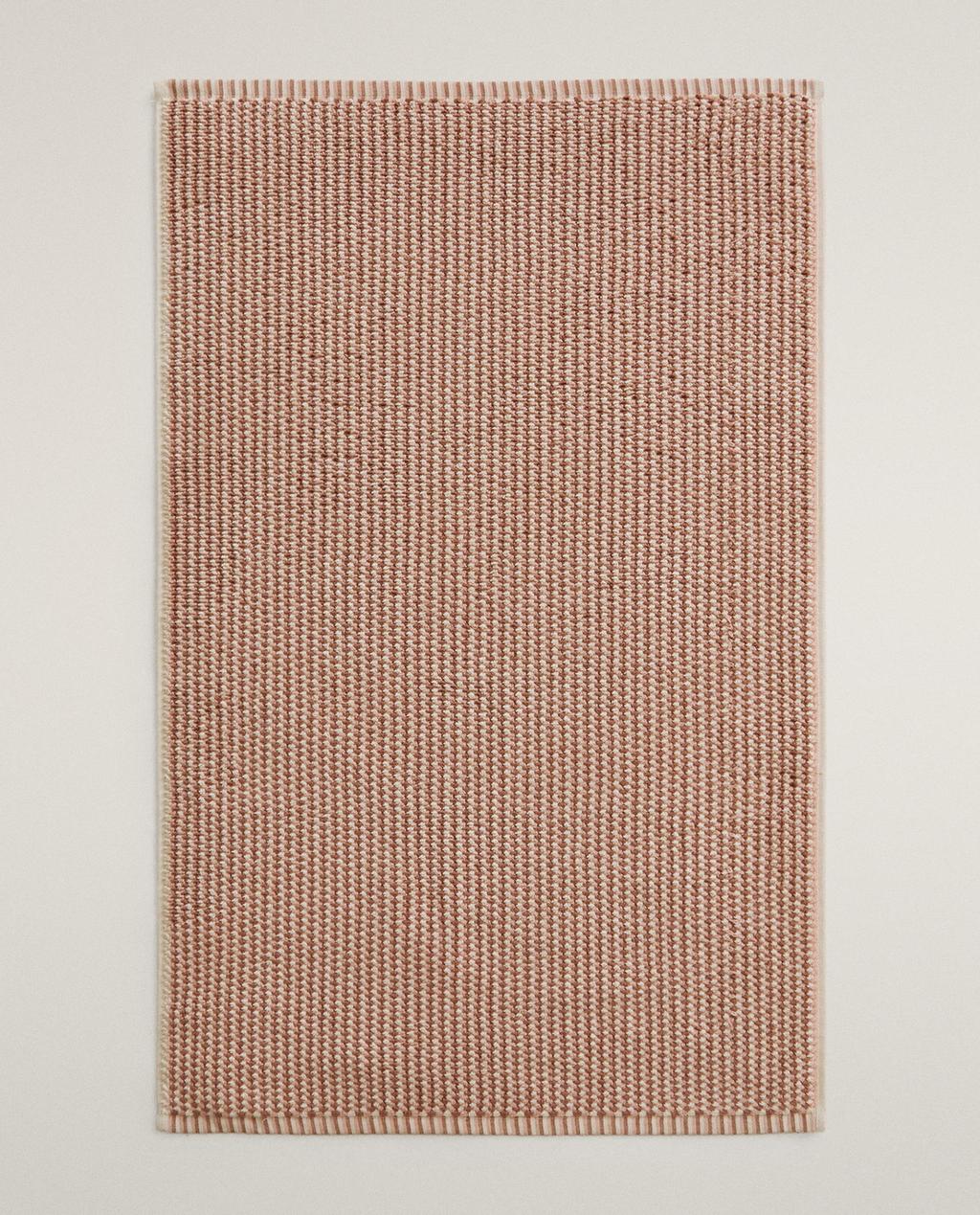 TEXTURED COTTON BATH MAT
