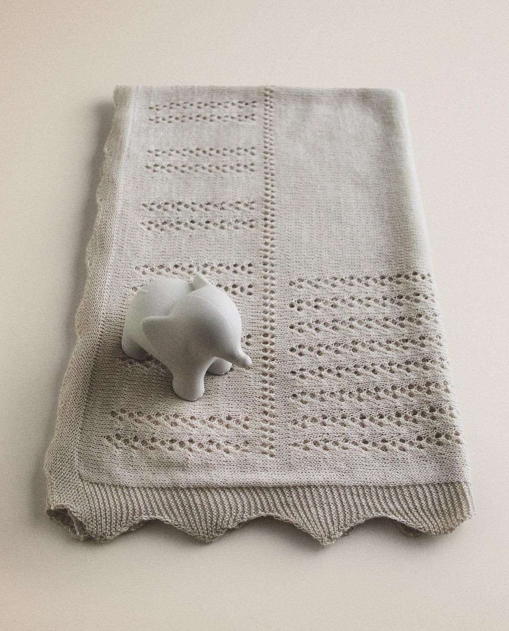 KNIT BABY BLANKET