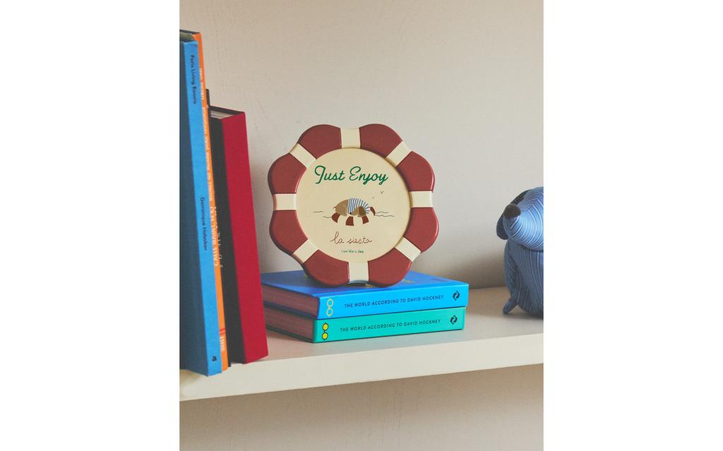 KIDS' WAVY PHOTO FRAME