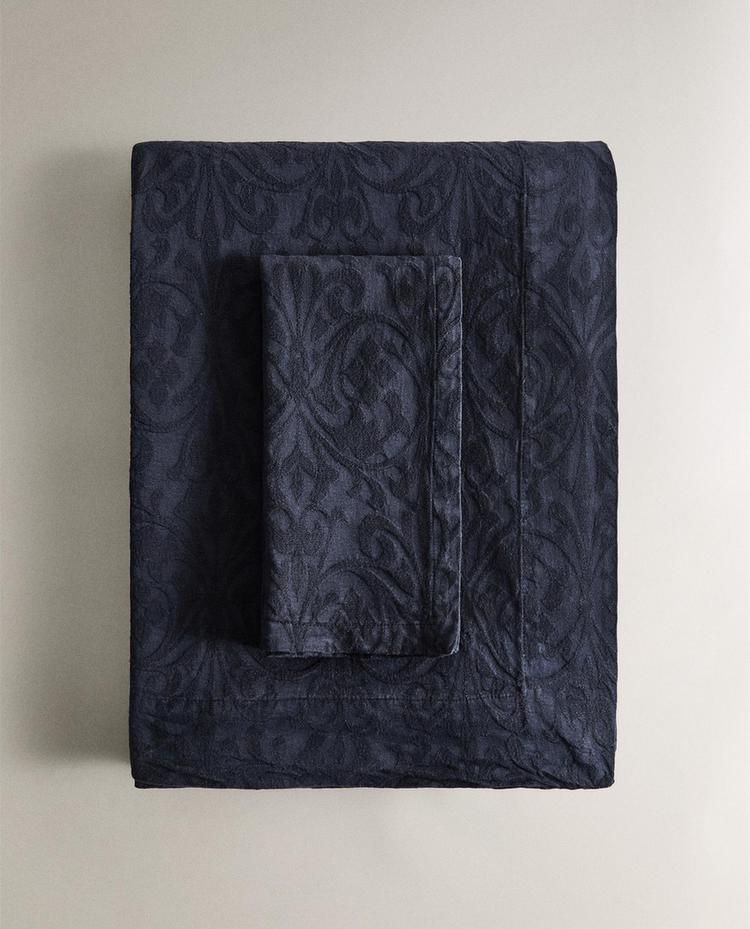 MANTEL JACQUARD FLORAL