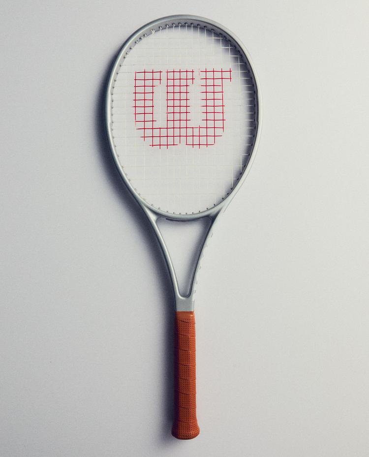 WILSON TENNIS RACKET