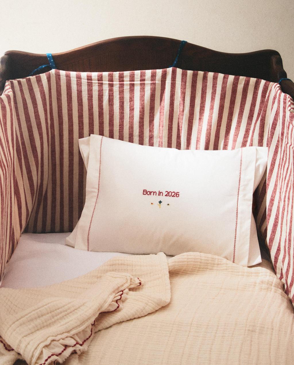 STRIPED LINEN AND COTTON BABY COT BUMPER COVER