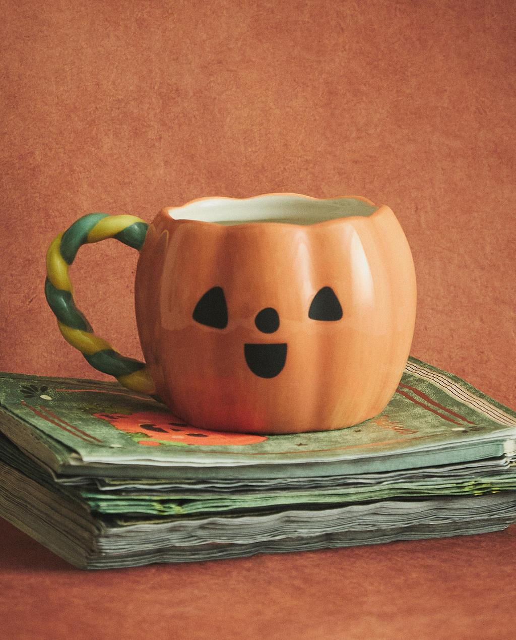 KIDS' HALLOWEEN PUMPKIN STONEWARE MUG