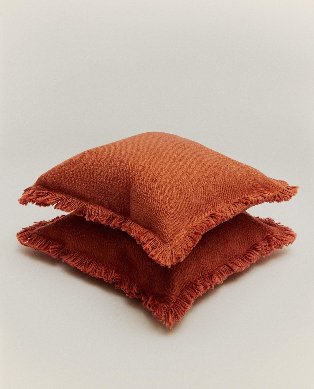 STRIPED CUSHION COVER WITH FRINGING