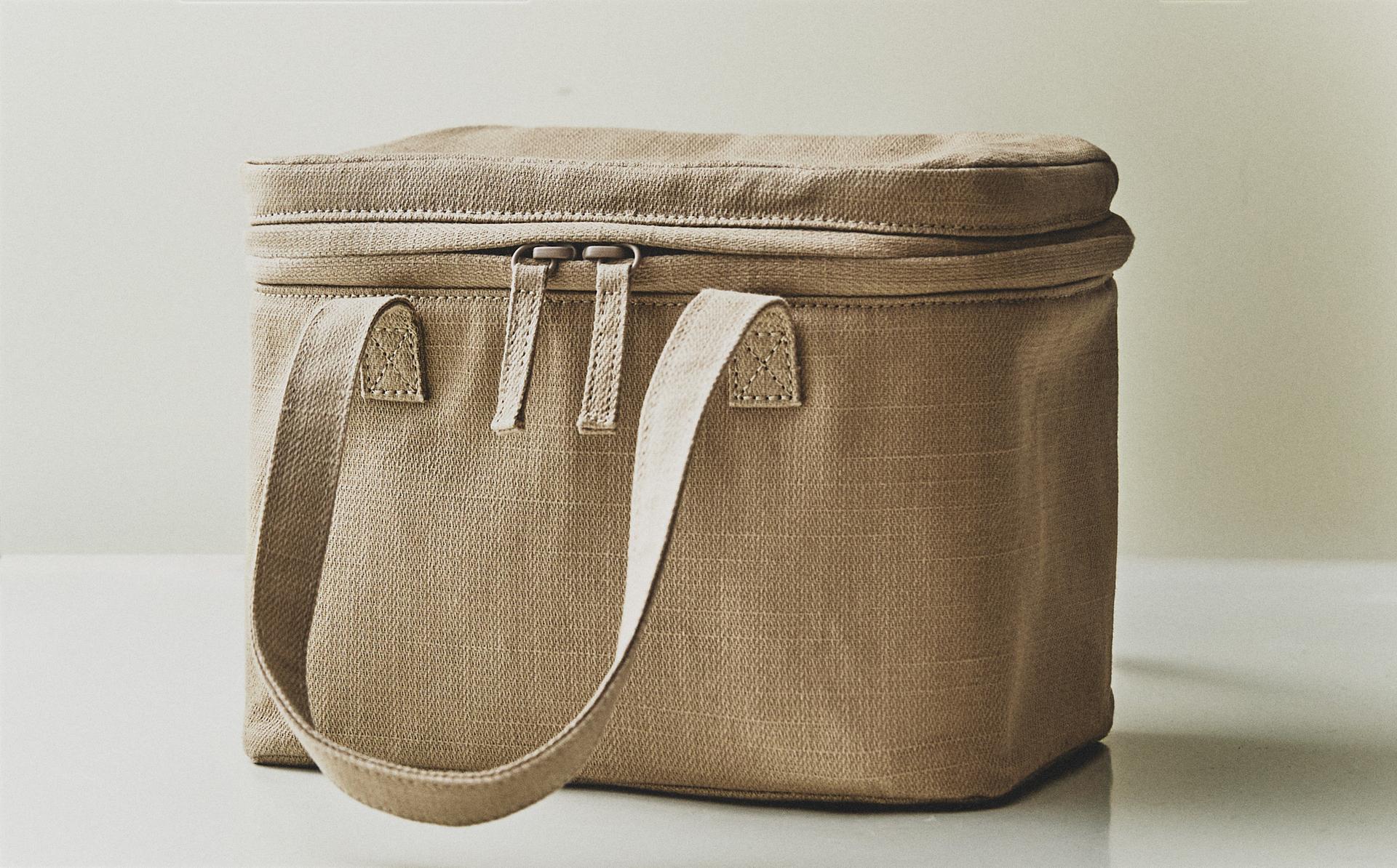 PORTABLE LUNCH BAG