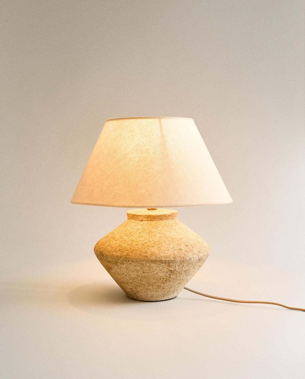 MELLEMSTOR BORDLAMPE MED FOD I LERTØJ