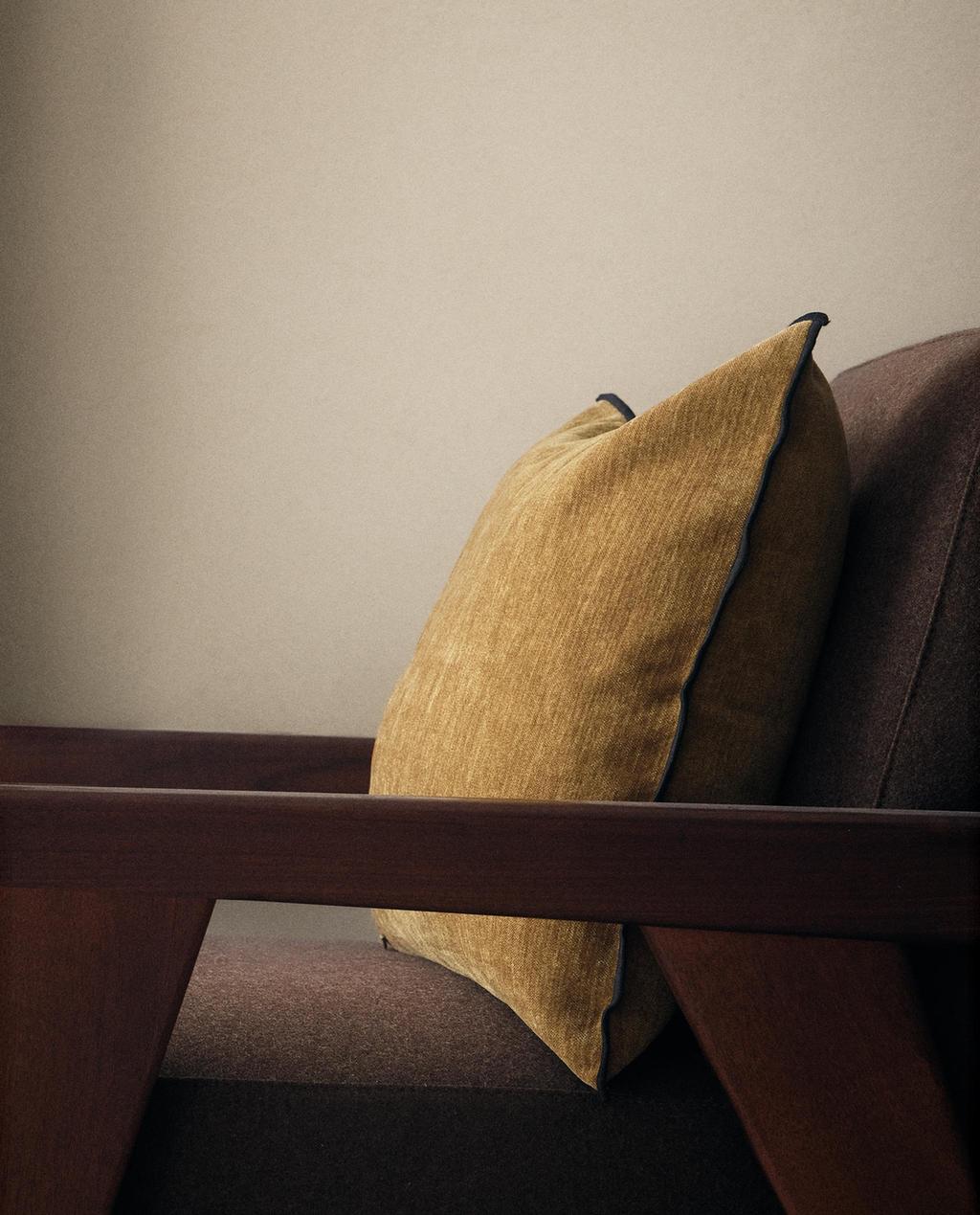 CHENILLE CUSHION COVER