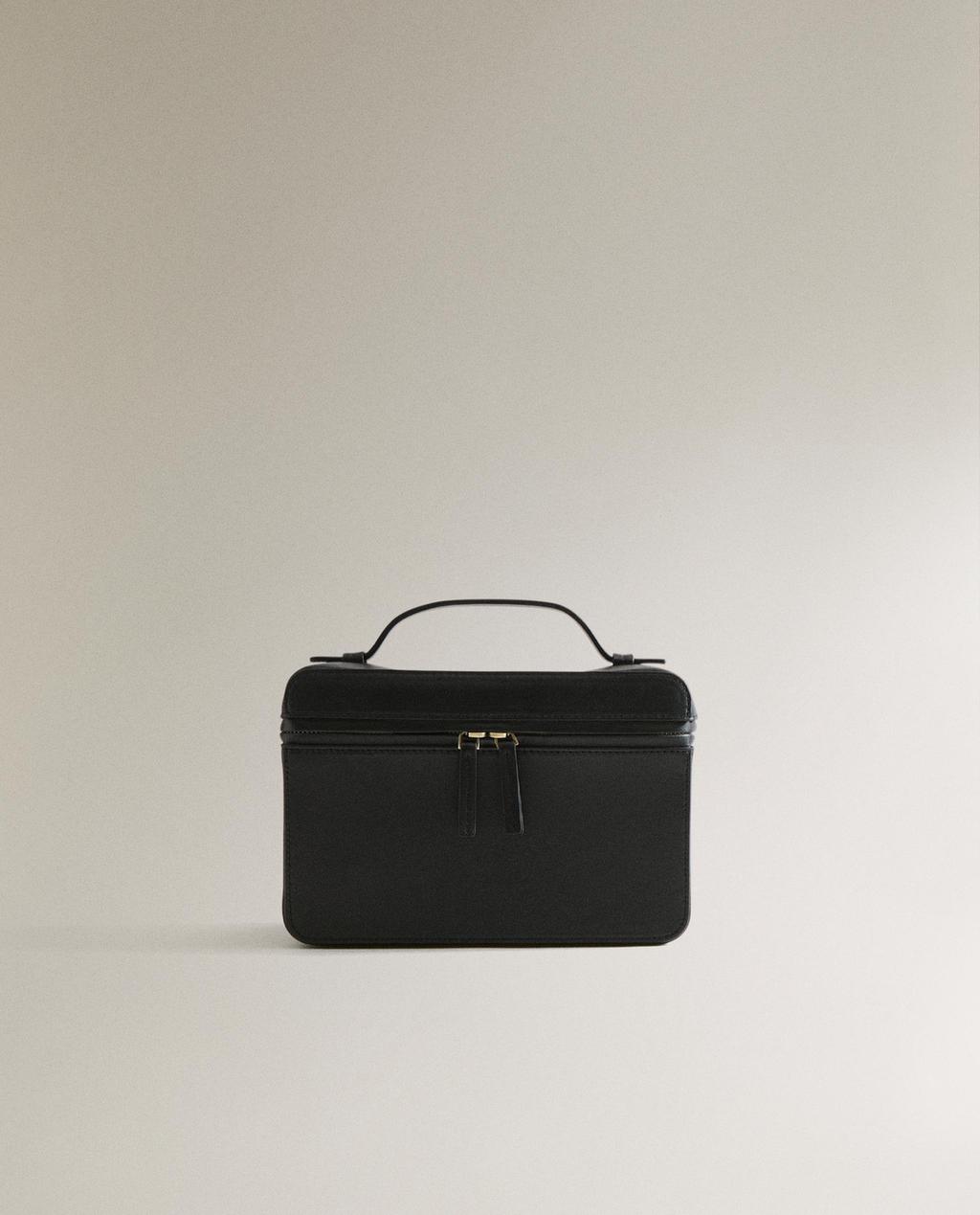NECESSAIRE-KÖFFERCHEN AUS LEDER