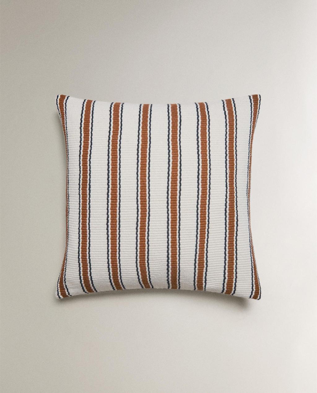 STRIPED CUSHION COVER