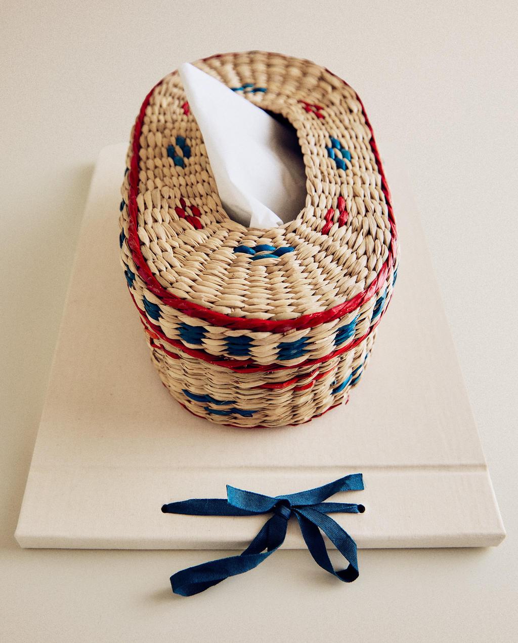 CHILDREN’S SEAGRASS WIPE HOLDER