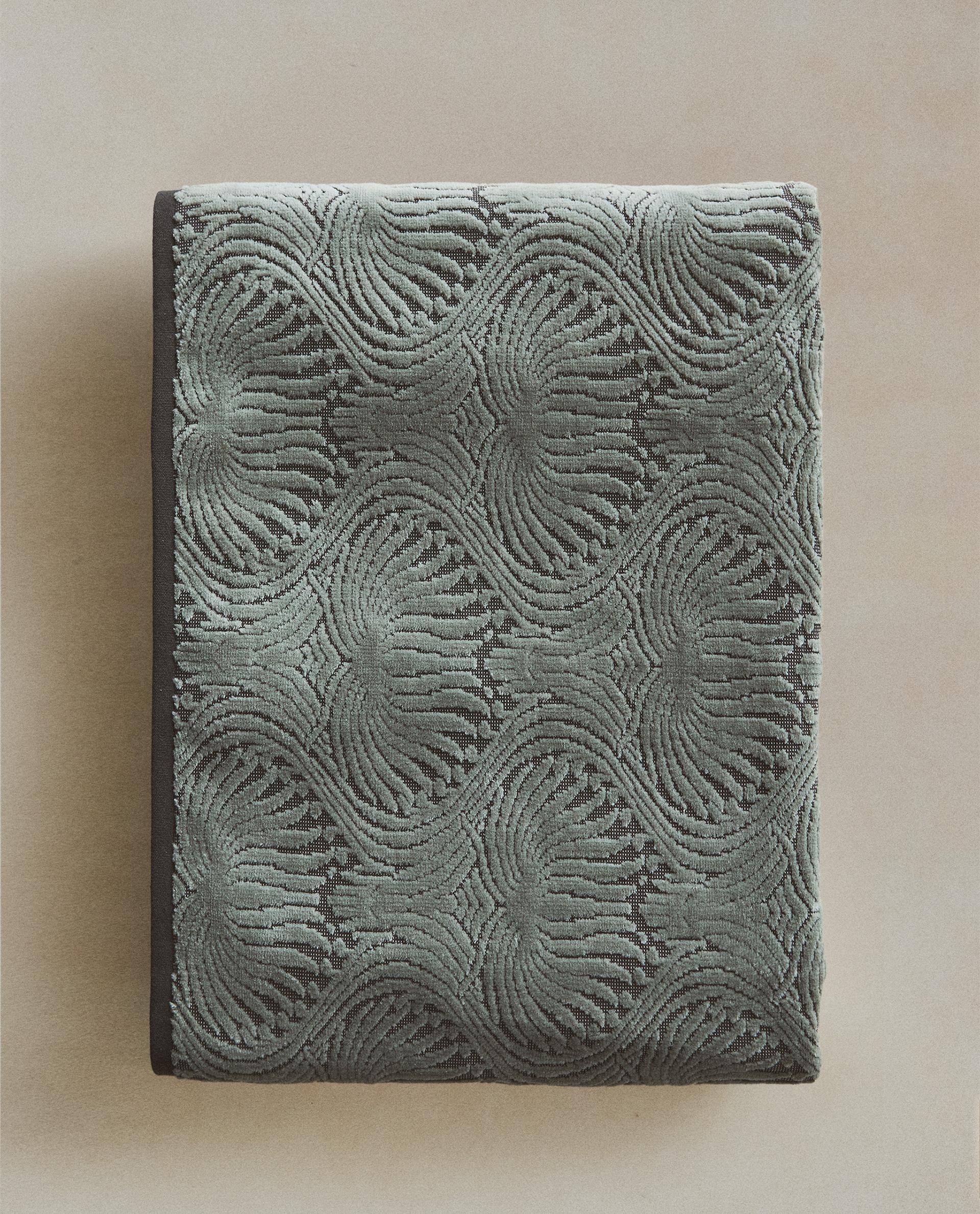 TOALLA BAÑO JACQUARD MOSAICO