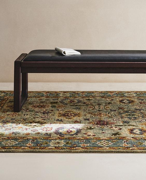 WOOL SYMMETRICAL FLORAL PRINT RUG