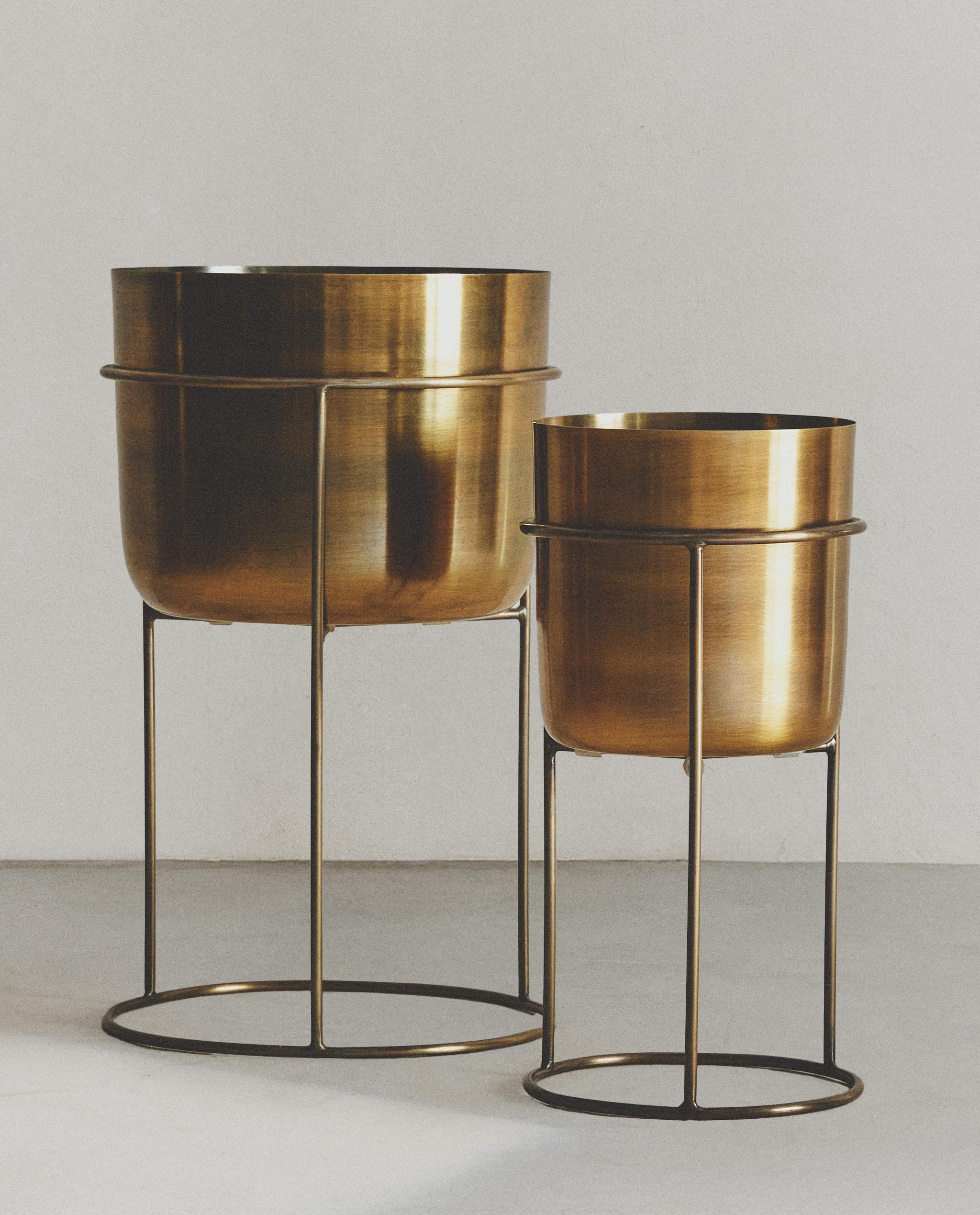 METAL FLOWERPOT