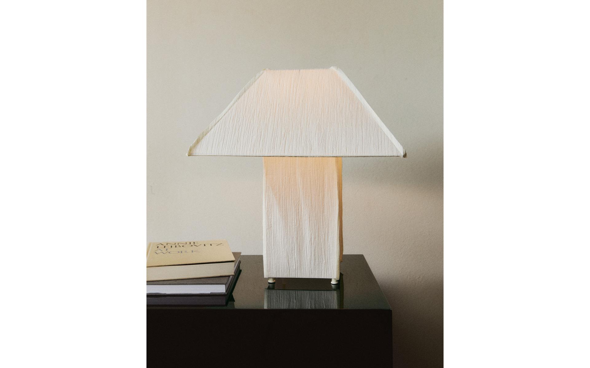 LAMPE DE TABLE PAPIER