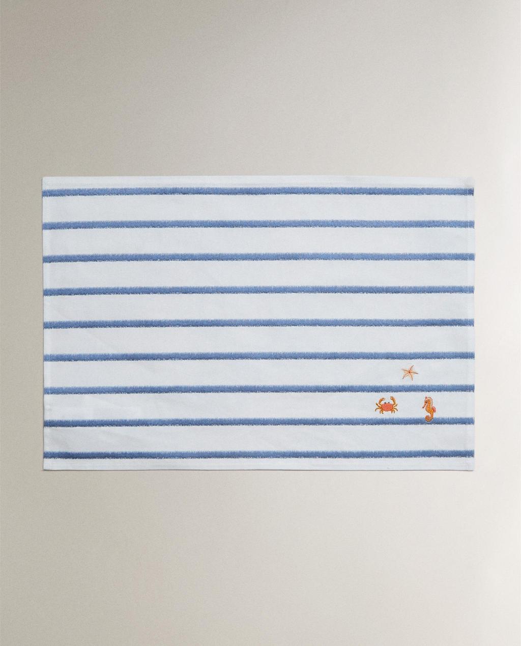 EMBROIDERED PLACEMAT