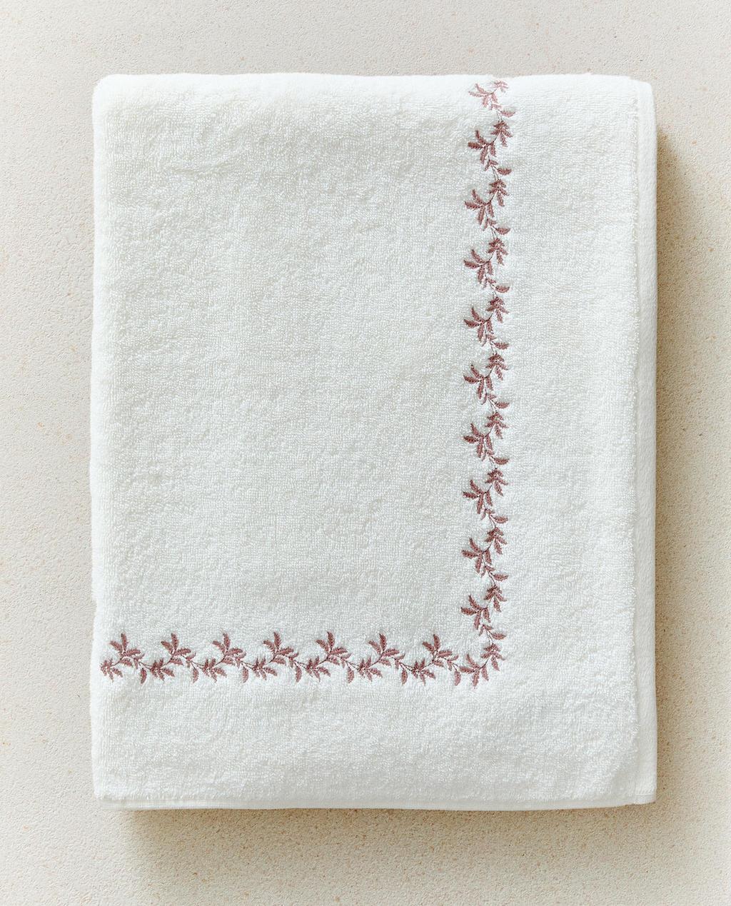PLANT EMBROIDERY BATH TOWEL