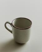 PORCELAIN MUG WITH ANTIQUE FINISH RIM