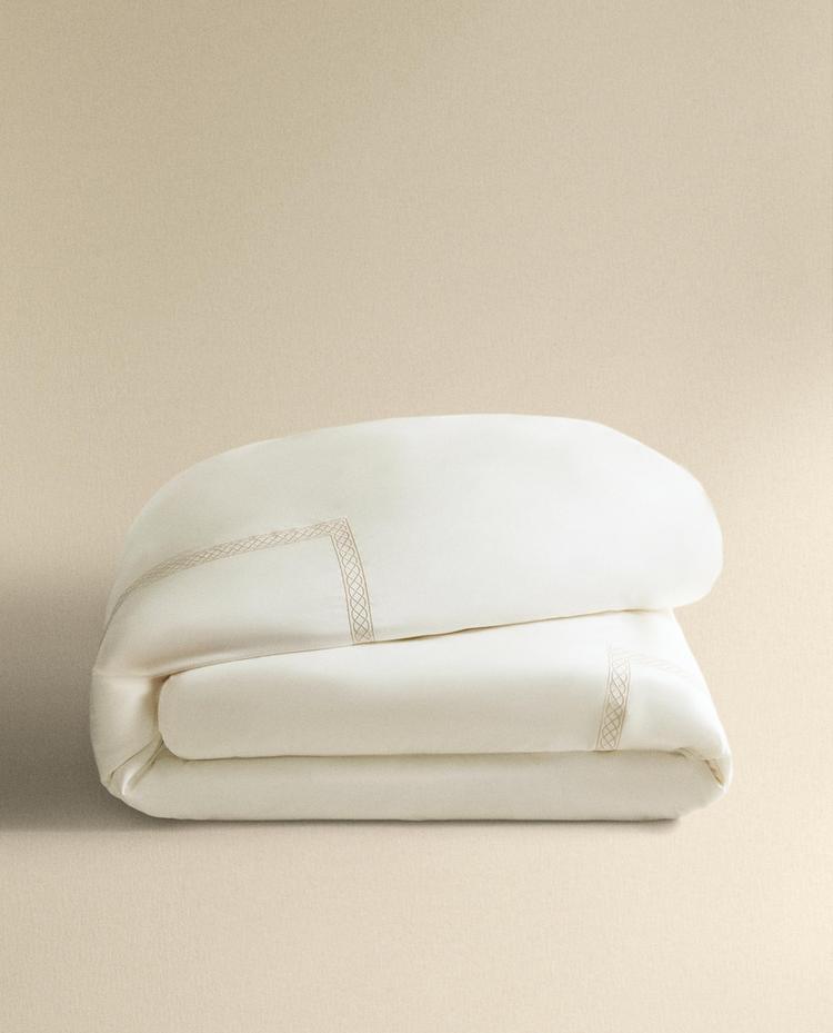 HOUSSE DE COUETTE SATIN BRODÉE