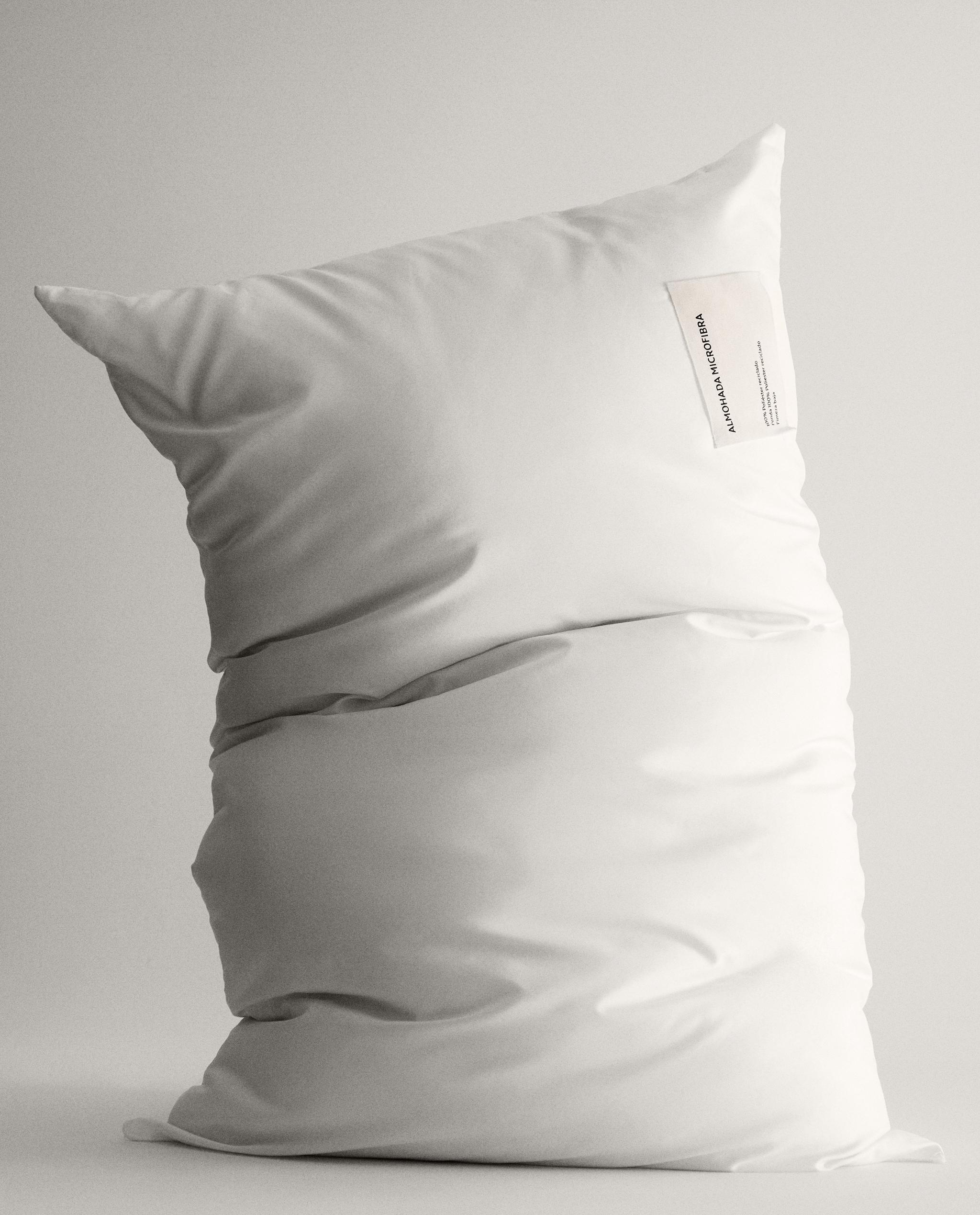 マイクロファイバー ピロー | Zara Home 日本/Japan