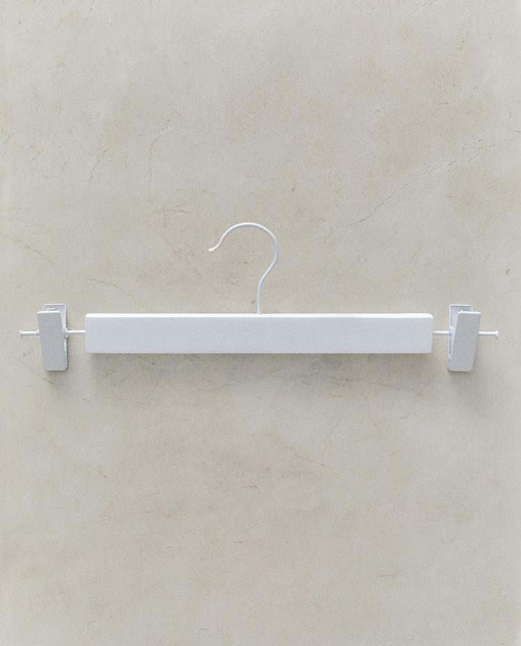 WOODEN SKIRT HANGER (SET OF 3)